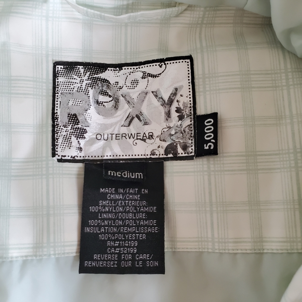 Roxy Outerwear Jacket Size Medium - image 3